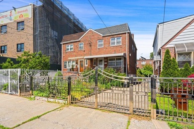 Lovingy maintained semi-attached single family home in sought - photo 1