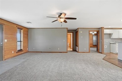 Rustic Log Cabin Retreat on Corner Lot in Claremore - Wraparound