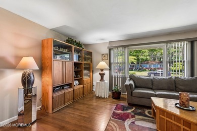 Expanded 3 BR, 2 full BA ranch in desirable Lake Riviera - photo 15