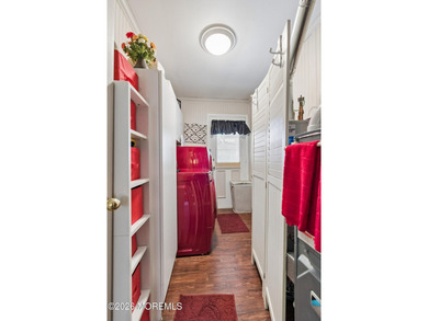 Expanded 3 BR, 2 full BA ranch in desirable Lake Riviera - photo 21