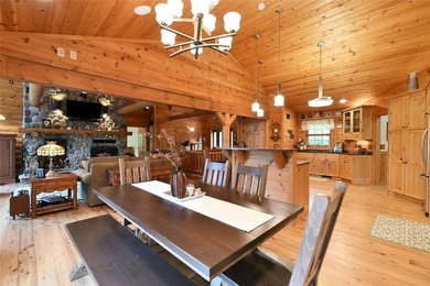 Tucked in the Southern cove of Red Cedar Lake, this 4 bedroom, 3 - photo 24