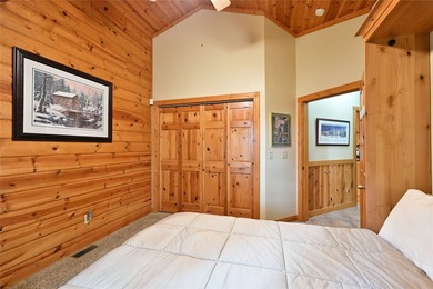 Tucked in the Southern cove of Red Cedar Lake, this 4 bedroom, 3 - photo 31