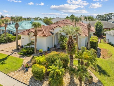 Fully renovated, turnkey beach home in the highly sought-after - photo 2
