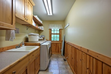 Tucked in the Southern cove of Red Cedar Lake, this 4 bedroom, 3 - photo 35