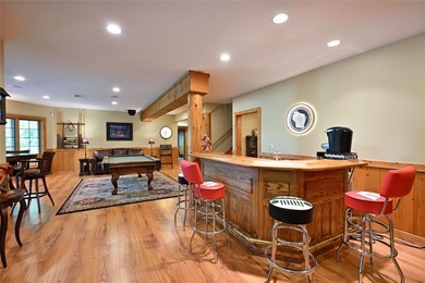 Tucked in the Southern cove of Red Cedar Lake, this 4 bedroom, 3 - photo 40