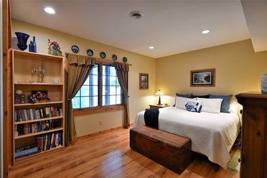 Tucked in the Southern cove of Red Cedar Lake, this 4 bedroom, 3 - photo 41