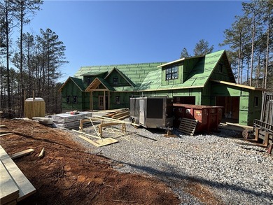 Lake Keowee Home For Sale in Sunset South Carolina