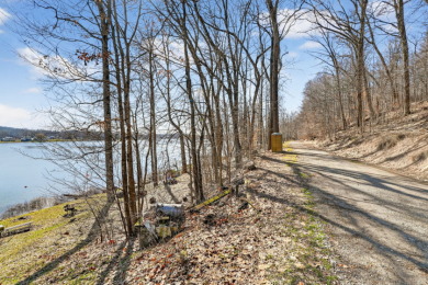 BEAUTIFUL, BUIDABLE LOT - photo 3