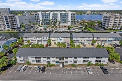 0.5 miles to Norreigo Point Beach! Sold fully furnished and - photo 7