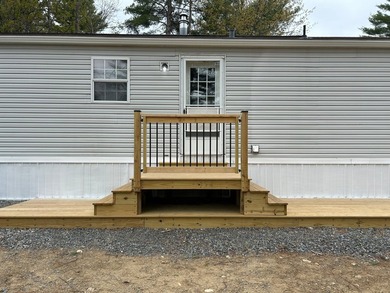 Whether you're looking for a low maintenance year round home or - photo 12