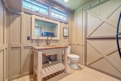 Set on a nearly 10-acre estate with breathtaking mountain and - photo 31
