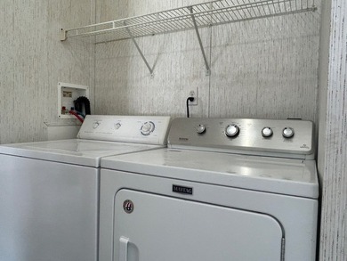 Whether you're looking for a low maintenance year round home or - photo 45