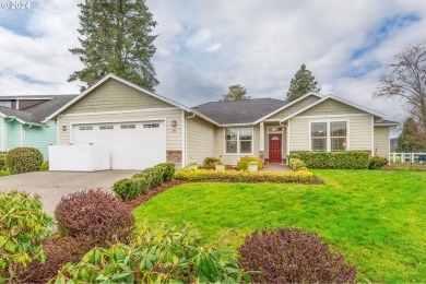 Lake Home For Sale in Longview, Washington