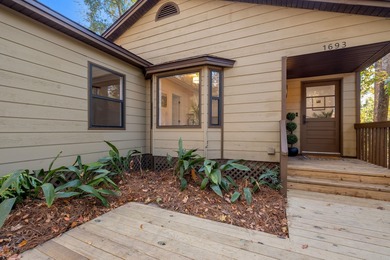 Lake Home For Sale in Tallahassee, Florida