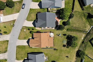Welcome to this well-maintained three-bedroom home with a - photo 31