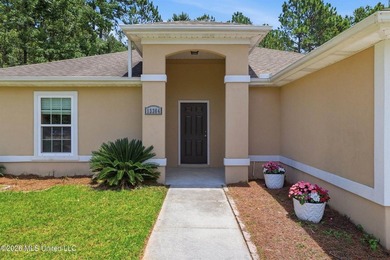 Welcome to 13364 Turtle Creek Parkway in Gulfport. This 3 - photo 2