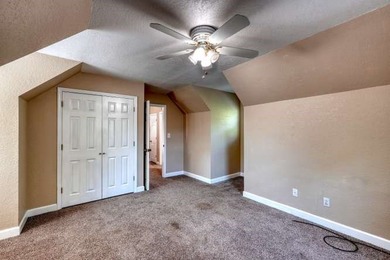 End of Road Privacy! Fabulous River Front home with outstanding - photo 33