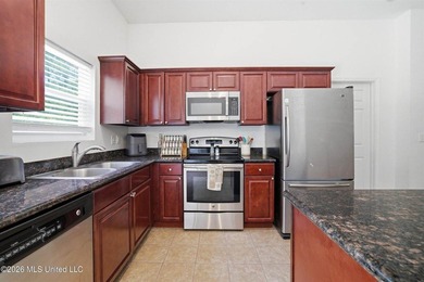 Welcome to 13364 Turtle Creek Parkway in Gulfport. This 3 - photo 6