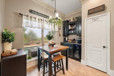 Welcome to your dream home! This beautifully maintained 4 - photo 11