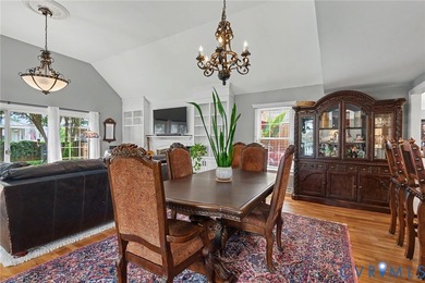 SALISBURY BEAUTY! Luxury, maintenance-free living with beautiful - photo 16