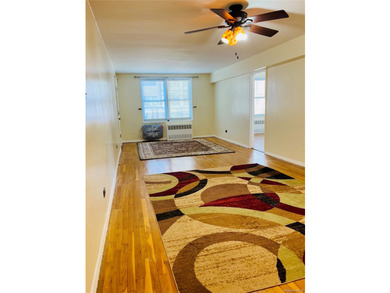 Welcome to this beautifully maintained 2-bedroom co-op located - photo 10