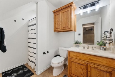 Welcome to your dream home! This beautifully maintained 4 - photo 28