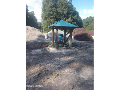 Where can you find in Beaufort County commercial building