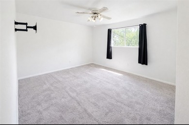 Welcome to this spacious 4-bedroom, 2-bathroom two-story home - photo 11