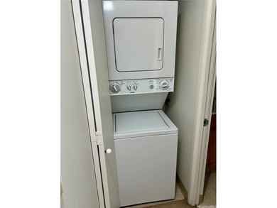 Seller is offering a VA ASSUMABLE LOAN with approx. payoff of - photo 11