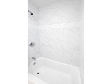 Welcome to this spacious 4-bedroom, 2-bathroom two-story home - photo 13