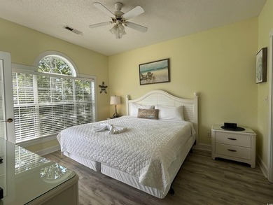 GORGEOUS REMODELED SECOND FLOOR TWO BEDROOM VILLLA IN - photo 18
