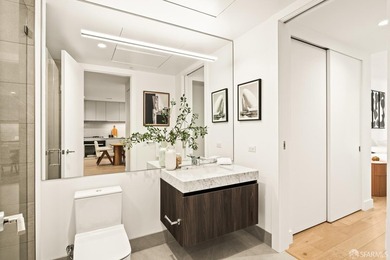 The Residences at Yerba Buena Island offer a rare opportunity to - photo 18