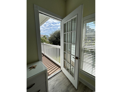 GORGEOUS REMODELED SECOND FLOOR TWO BEDROOM VILLLA IN - photo 22