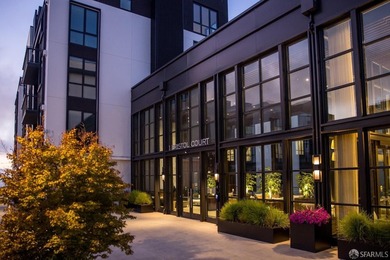 The Residences at Yerba Buena Island offer a rare opportunity to - photo 34