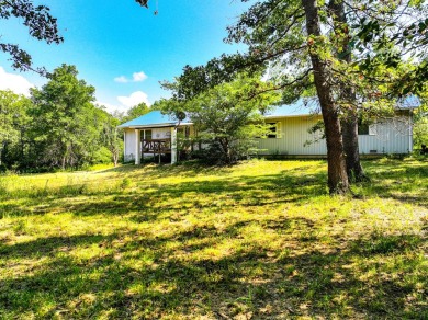Truman Lake Home For Sale in Osceola Missouri