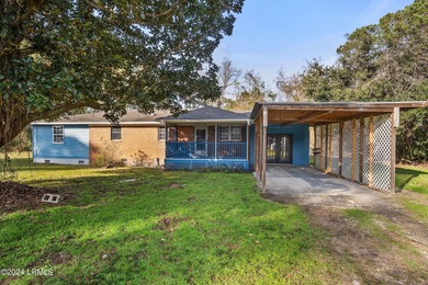 Beaufort River Home For Sale in Saint Helena Island South Carolina