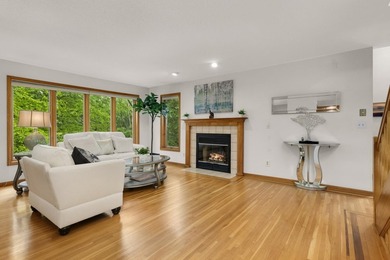 This is the one you've been waiting for. Stunning End-Unit - photo 9