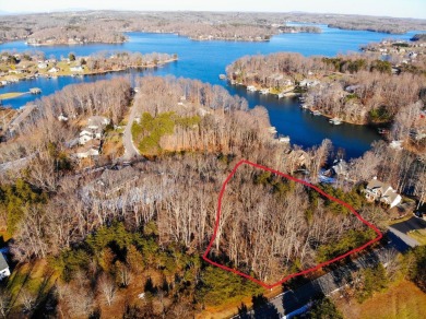 Lake Lot For Sale in Moneta, Virginia