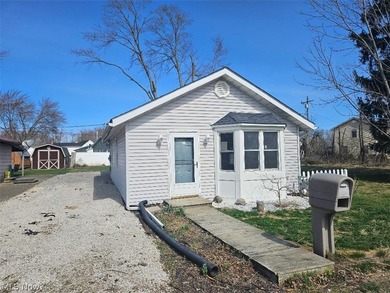 Westville Lake Home For Sale in Beloit Ohio