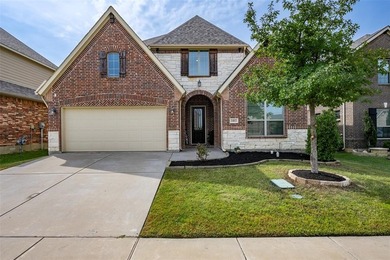 Seventeen Lakes  Home For Sale in Fort Worth Texas