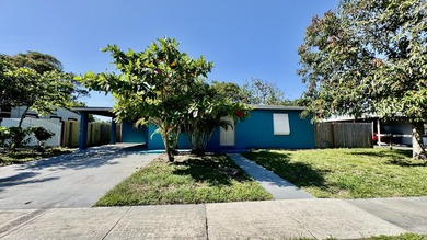 This Centrally located home with NO HOA offers convenience and - photo 1