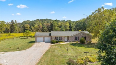 Private, Brown County Custom log home w/3bed/3.5bath, 3 car - photo 4