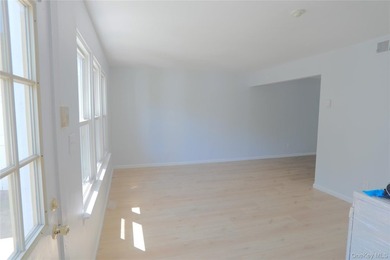 2 Bedroom, 1 1/2 Baths,,,, Attached Pud. (Looks Like a Condo - photo 17