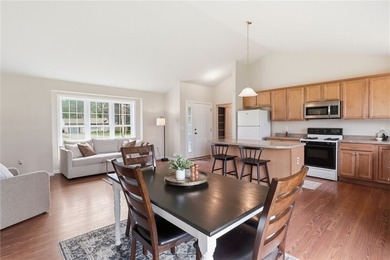 OPEN HOUSE- SATURDAY 2-3:30PM. Welcome to the gem that is 3324 - photo 10