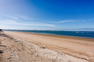 Enjoy coastal living in this recently updated beachside Tybee - photo 31