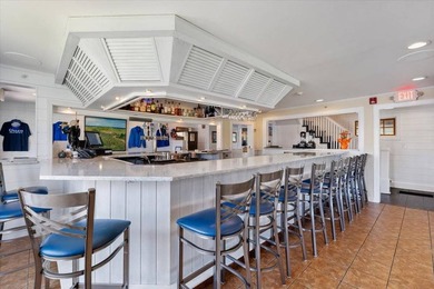 Welcome to Baiting Hollow Commons, a one-of-a-kind commercial - photo 4