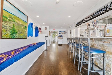 Welcome to Baiting Hollow Commons, a one-of-a-kind commercial - photo 6