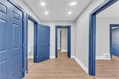 Fully renovated duplex offering modern updates, strong rental - photo 14