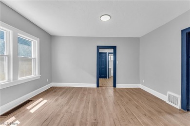 Fully renovated duplex offering modern updates, strong rental - photo 15