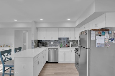 Welcome to 82 Moonlight Court located in the Silverton section - photo 17